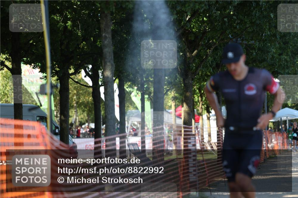 07.09.2025 - 19. Norderstedt Triathlon Michael Strokosch http://msf.ph/oto/8822992 07.09.2025 16:07:46 Laufen 496, 497, 535 meine-sportfotos.de