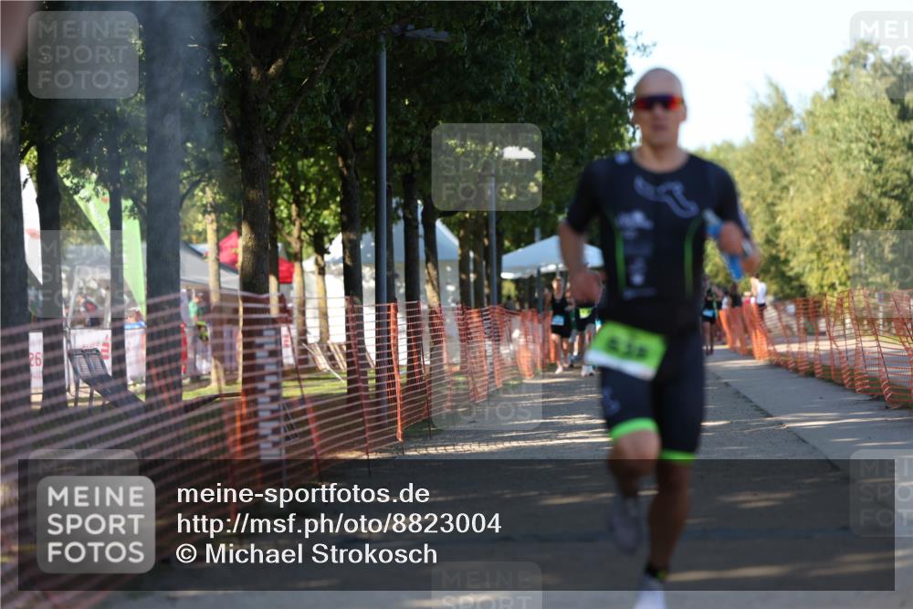 07.09.2025 - 19. Norderstedt Triathlon Michael Strokosch http://msf.ph/oto/8823004 07.09.2025 16:07:48 Laufen 496, 497, 535 meine-sportfotos.de