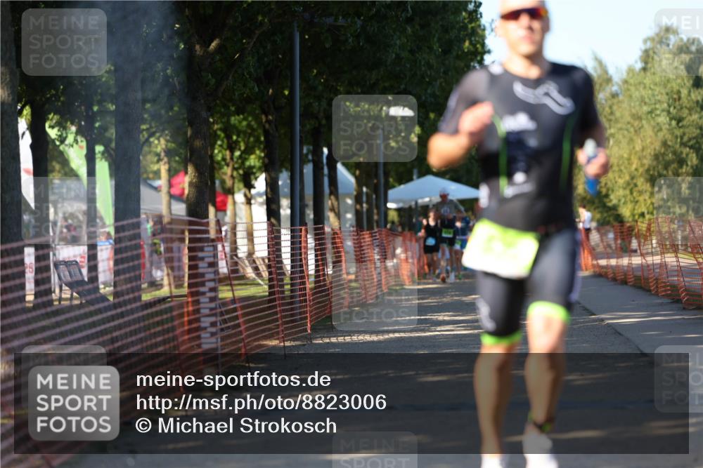 07.09.2025 - 19. Norderstedt Triathlon Michael Strokosch http://msf.ph/oto/8823006 07.09.2025 16:07:48 Laufen 496, 497, 535 meine-sportfotos.de
