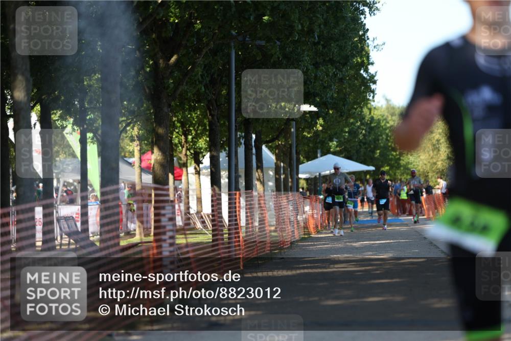 07.09.2025 - 19. Norderstedt Triathlon Michael Strokosch http://msf.ph/oto/8823012 07.09.2025 16:07:49 Laufen 497, 535 meine-sportfotos.de
