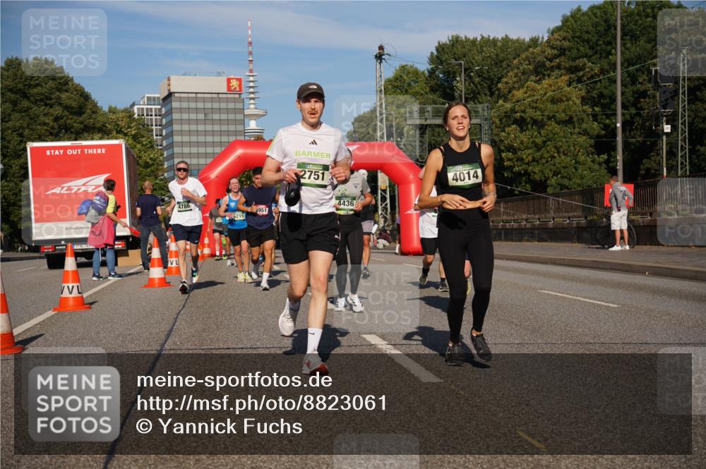 07.09.2025 - BARMER Alsterlauf Yannick Fuchs http://msf.ph/oto/8823061 07.09.2025 09:47:22 Laufen 4786, 6215, 951, 2751, 4436, 4014 meine-sportfotos.de