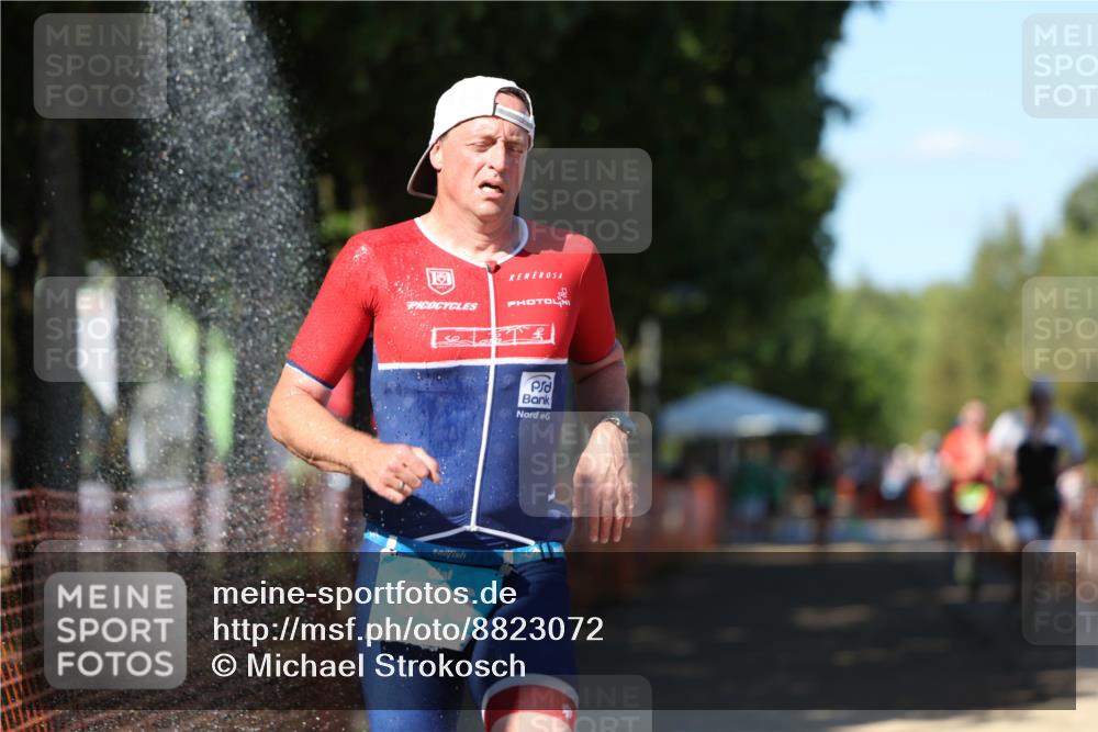 07.09.2025 - 19. Norderstedt Triathlon Michael Strokosch http://msf.ph/oto/8823072 07.09.2025 15:14:07 Laufen 361, 366, 976 meine-sportfotos.de