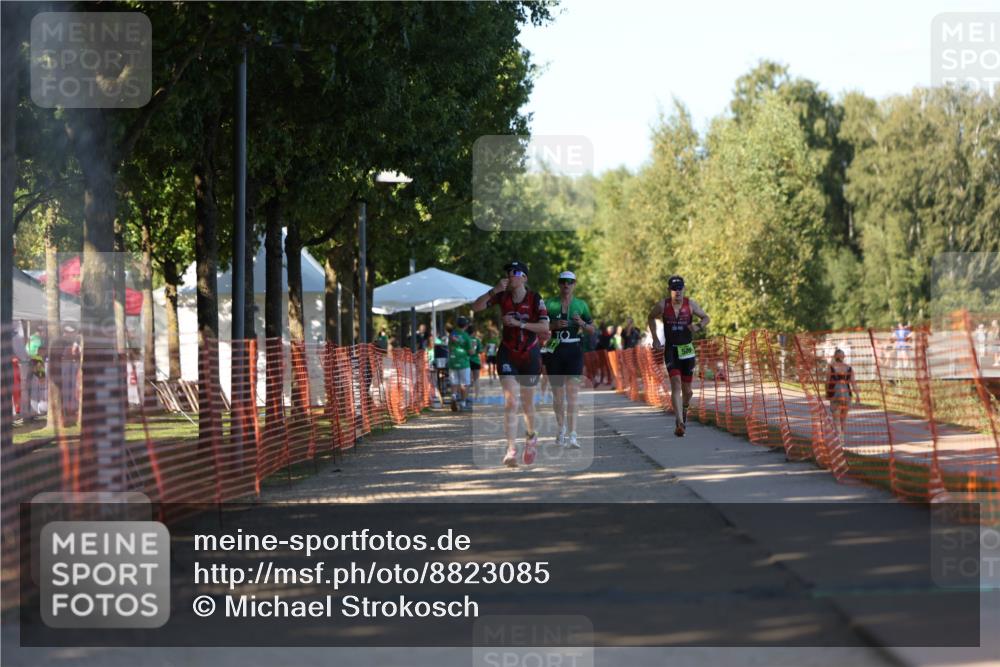 07.09.2025 - 19. Norderstedt Triathlon Michael Strokosch http://msf.ph/oto/8823085 07.09.2025 16:08:25 Laufen 439 meine-sportfotos.de