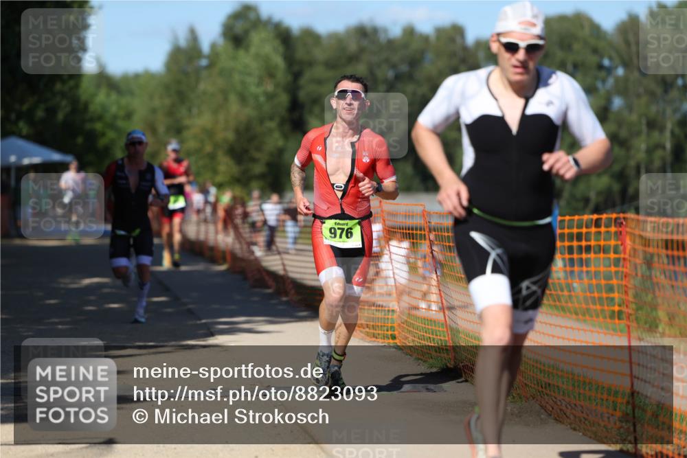 07.09.2025 - 19. Norderstedt Triathlon Michael Strokosch http://msf.ph/oto/8823093 07.09.2025 15:14:13 Laufen 361, 976 meine-sportfotos.de