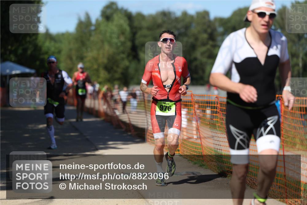 07.09.2025 - 19. Norderstedt Triathlon Michael Strokosch http://msf.ph/oto/8823096 07.09.2025 15:14:13 Laufen 361, 976 meine-sportfotos.de