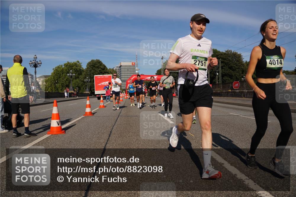 07.09.2025 - BARMER Alsterlauf Yannick Fuchs http://msf.ph/oto/8823098 07.09.2025 09:47:24 Laufen 6215, 436, 2751, 4014 meine-sportfotos.de