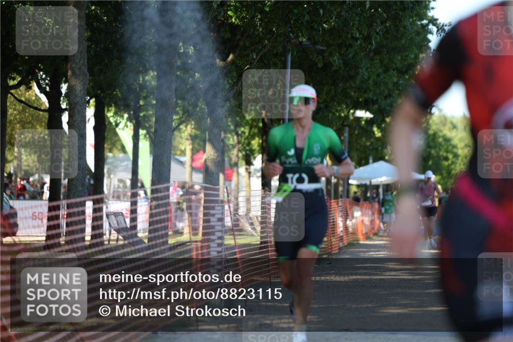 07.09.2025 - 19. Norderstedt Triathlon Michael Strokosch http://msf.ph/oto/8823115 07.09.2025 16:08:34 Laufen 439, 505, 953, 1491 meine-sportfotos.de