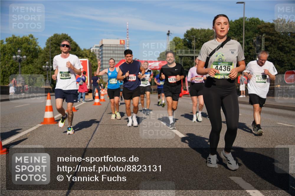 07.09.2025 - BARMER Alsterlauf Yannick Fuchs http://msf.ph/oto/8823131 07.09.2025 09:47:25 Laufen 4786, 3951, 6215, 5336, 5055, 10, 4580, 4436, 5398 meine-sportfotos.de