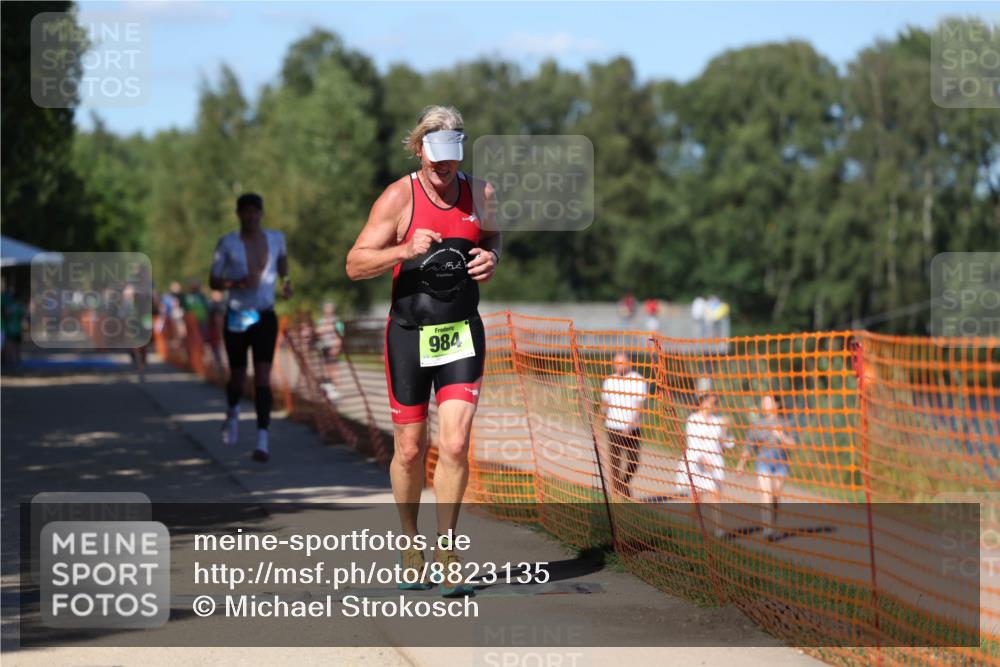 07.09.2025 - 19. Norderstedt Triathlon Michael Strokosch http://msf.ph/oto/8823135 07.09.2025 15:14:20 Laufen 1401 meine-sportfotos.de