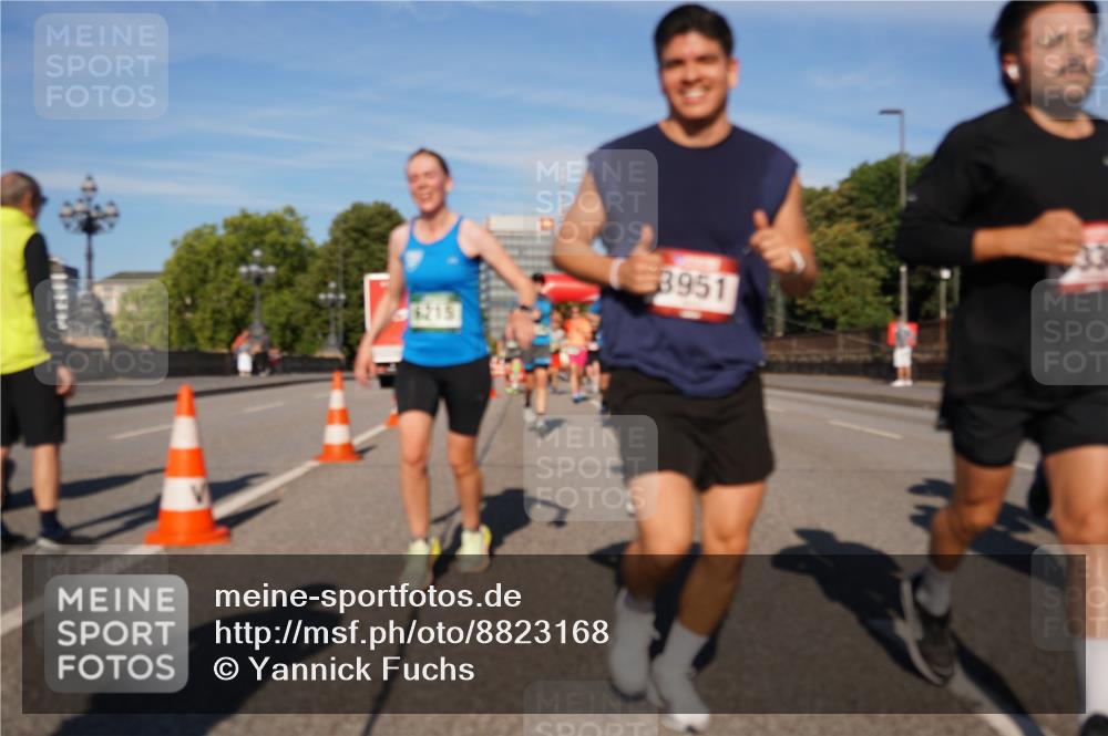 07.09.2025 - BARMER Alsterlauf Yannick Fuchs http://msf.ph/oto/8823168 07.09.2025 09:47:27 Laufen 6215, 8951 meine-sportfotos.de