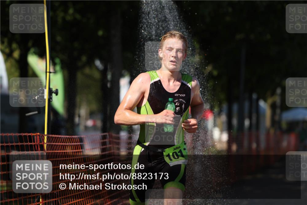 07.09.2025 - 19. Norderstedt Triathlon Michael Strokosch http://msf.ph/oto/8823173 07.09.2025 15:14:32 Laufen 1017, 1040 meine-sportfotos.de