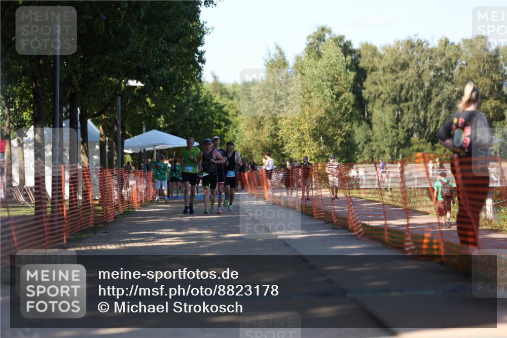 07.09.2025 - 19. Norderstedt Triathlon Michael Strokosch http://msf.ph/oto/8823178 07.09.2025 16:08:50 Laufen 534, 544, 949 meine-sportfotos.de