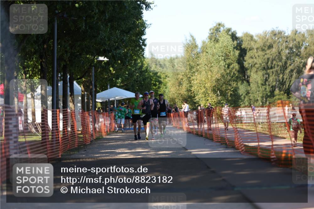 07.09.2025 - 19. Norderstedt Triathlon Michael Strokosch http://msf.ph/oto/8823182 07.09.2025 16:08:50 Laufen 534, 544, 949 meine-sportfotos.de