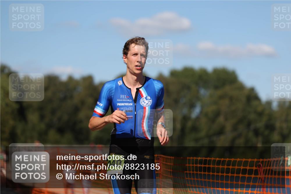07.09.2025 - 19. Norderstedt Triathlon Michael Strokosch http://msf.ph/oto/8823185 07.09.2025 15:14:35 Laufen 1017, 1040 meine-sportfotos.de
