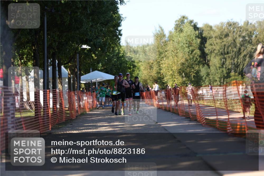 07.09.2025 - 19. Norderstedt Triathlon Michael Strokosch http://msf.ph/oto/8823186 07.09.2025 16:08:50 Laufen 534, 544, 949 meine-sportfotos.de