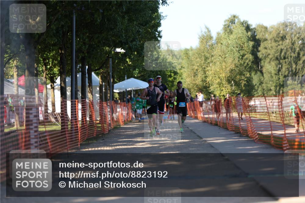 07.09.2025 - 19. Norderstedt Triathlon Michael Strokosch http://msf.ph/oto/8823192 07.09.2025 16:08:52 Laufen 534, 544 meine-sportfotos.de
