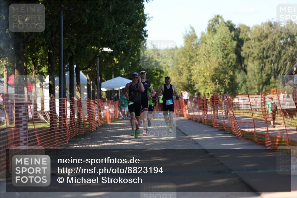 07.09.2025 - 19. Norderstedt Triathlon Michael Strokosch http://msf.ph/oto/8823194 07.09.2025 16:08:53 Laufen 534, 544 meine-sportfotos.de