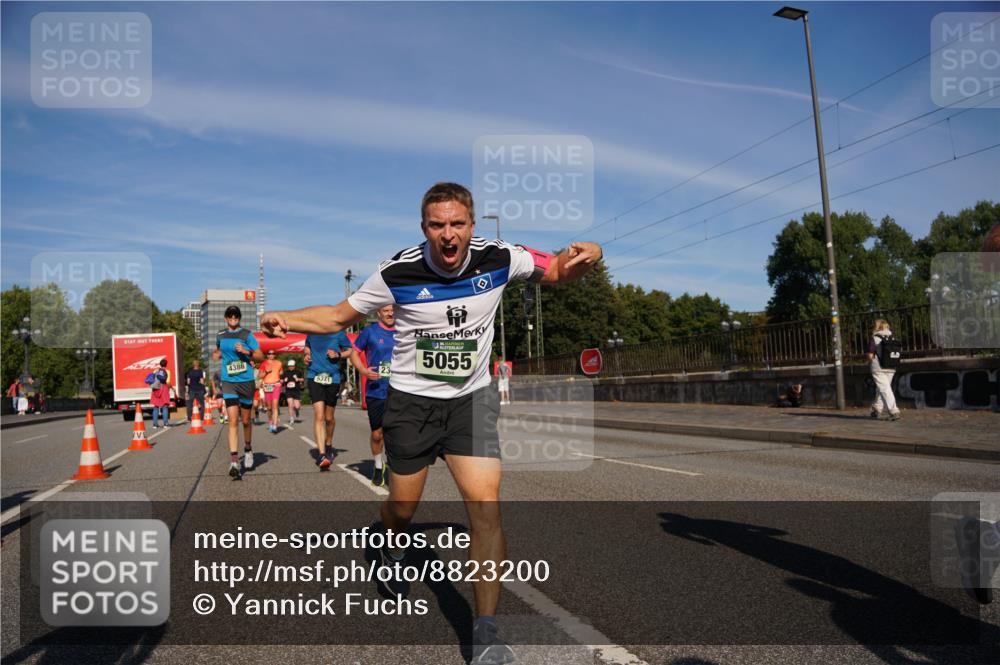 07.09.2025 - BARMER Alsterlauf Yannick Fuchs http://msf.ph/oto/8823200 07.09.2025 09:47:28 Laufen 4386, 5321, 5055 meine-sportfotos.de
