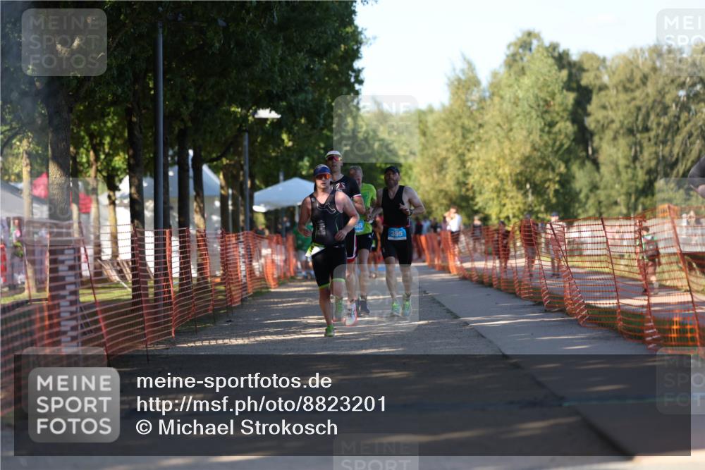 07.09.2025 - 19. Norderstedt Triathlon Michael Strokosch http://msf.ph/oto/8823201 07.09.2025 16:08:54 Laufen 534, 544 meine-sportfotos.de