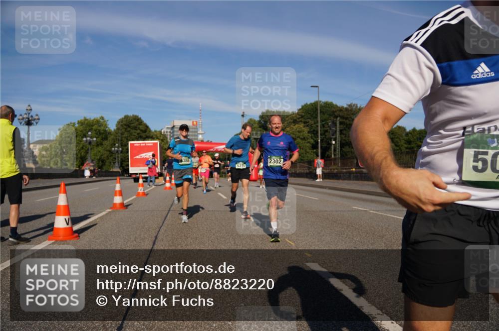 07.09.2025 - BARMER Alsterlauf Yannick Fuchs http://msf.ph/oto/8823220 07.09.2025 09:47:28 Laufen 386, 5321, 2302, 50 meine-sportfotos.de