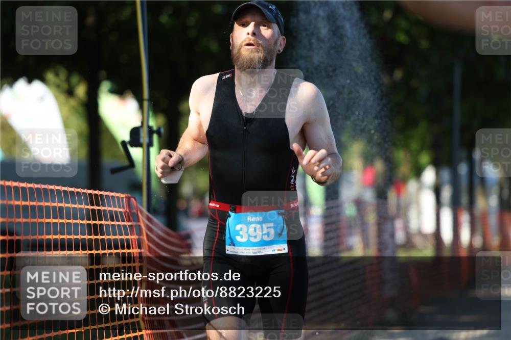 07.09.2025 - 19. Norderstedt Triathlon Michael Strokosch http://msf.ph/oto/8823225 07.09.2025 16:09:00 Laufen 507, 534, 544 meine-sportfotos.de