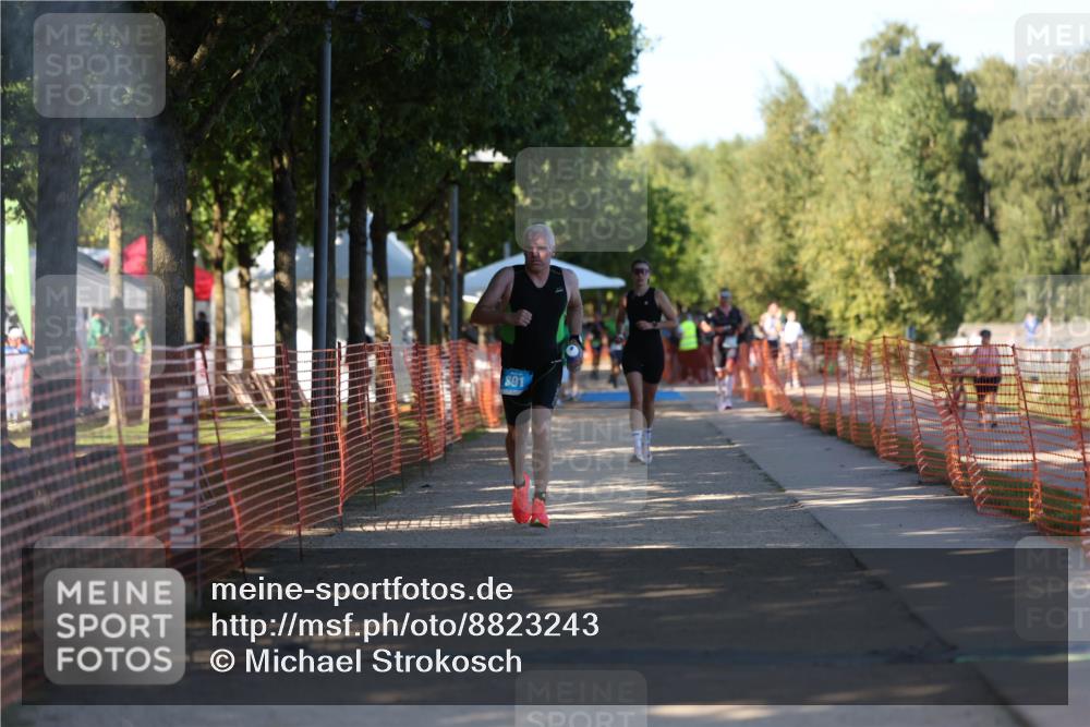 07.09.2025 - 19. Norderstedt Triathlon Michael Strokosch http://msf.ph/oto/8823243 07.09.2025 16:09:22 Laufen 1453 meine-sportfotos.de