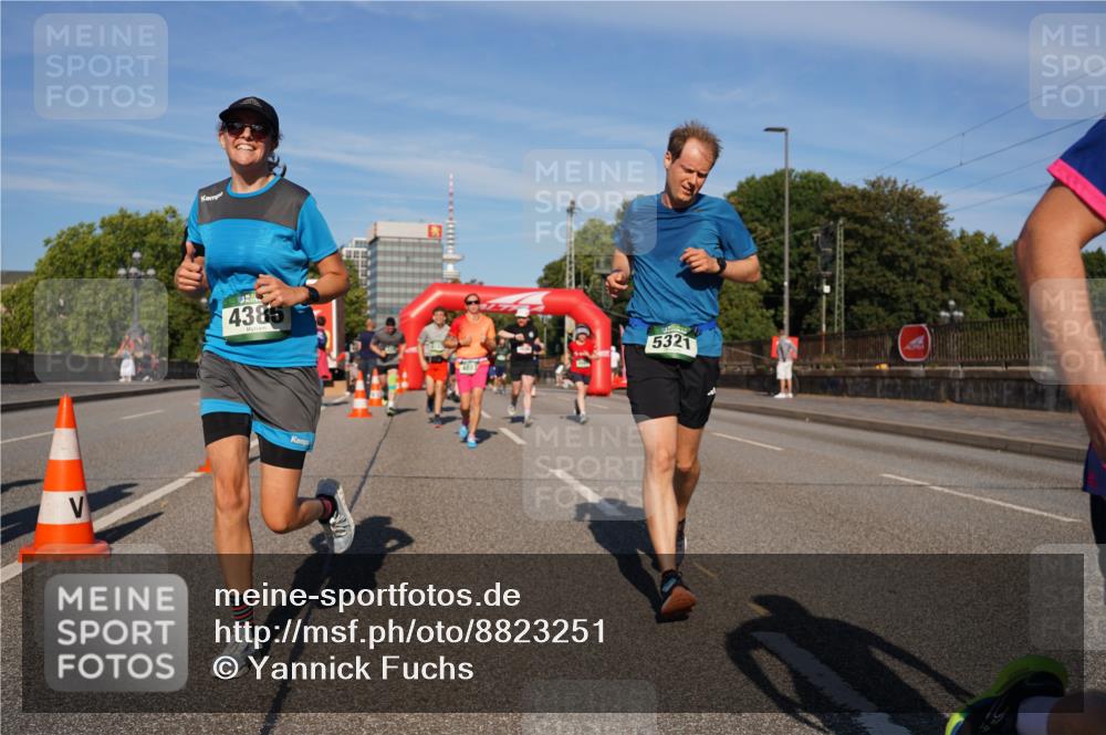 07.09.2025 - BARMER Alsterlauf Yannick Fuchs http://msf.ph/oto/8823251 07.09.2025 09:47:29 Laufen 4385, 5321 meine-sportfotos.de