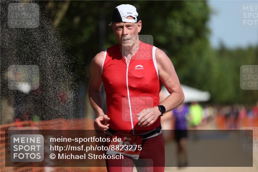 07.09.2025 - 19. Norderstedt Triathlon Michael Strokosch http://msf.ph/oto/8823275 07.09.2025 12:14:06 Laufen 704, 1246, 1334 meine-sportfotos.de