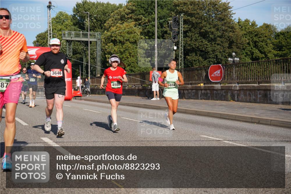 07.09.2025 - BARMER Alsterlauf Yannick Fuchs http://msf.ph/oto/8823293 07.09.2025 09:47:31 Laufen 87, 6248, 3646, 4980, 5691 meine-sportfotos.de
