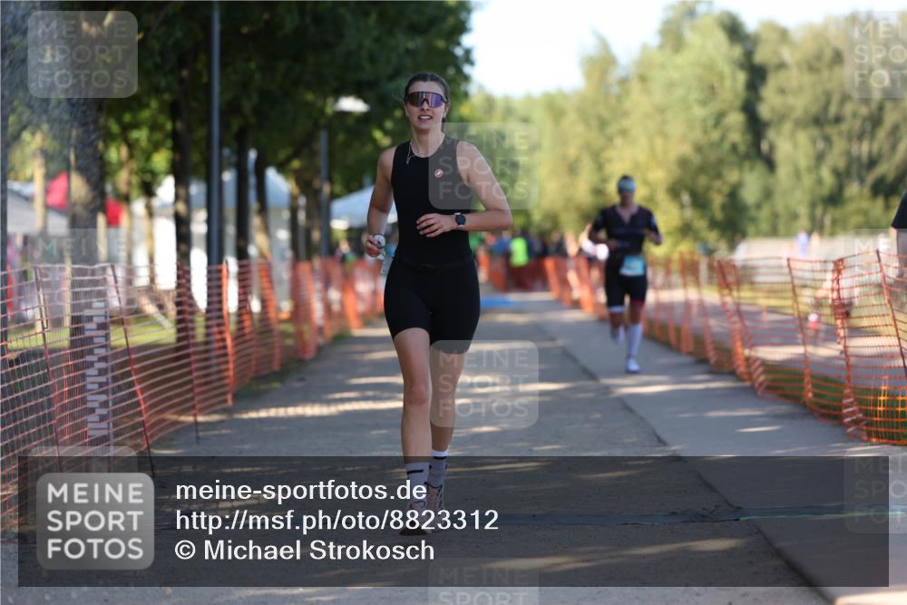 07.09.2025 - 19. Norderstedt Triathlon Michael Strokosch http://msf.ph/oto/8823312 07.09.2025 16:09:29 Laufen 1403, 1453 meine-sportfotos.de
