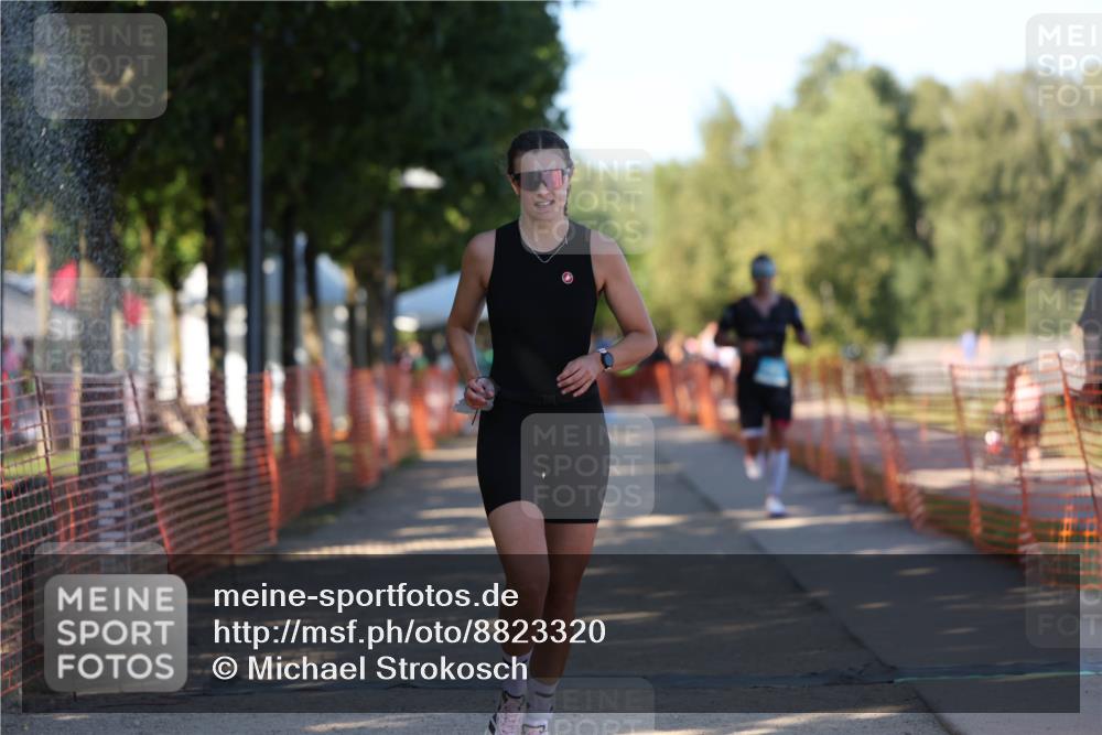 07.09.2025 - 19. Norderstedt Triathlon Michael Strokosch http://msf.ph/oto/8823320 07.09.2025 16:09:30 Laufen 1403, 1453 meine-sportfotos.de
