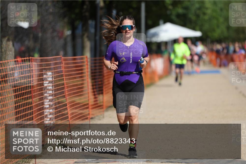 07.09.2025 - 19. Norderstedt Triathlon Michael Strokosch http://msf.ph/oto/8823343 07.09.2025 12:14:11 Laufen 1246, 1334 meine-sportfotos.de