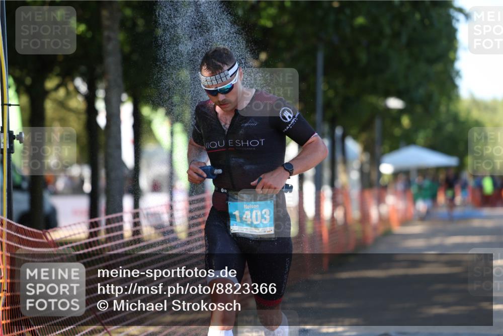 07.09.2025 - 19. Norderstedt Triathlon Michael Strokosch http://msf.ph/oto/8823366 07.09.2025 16:09:34 Laufen 939, 1403, 1453 meine-sportfotos.de