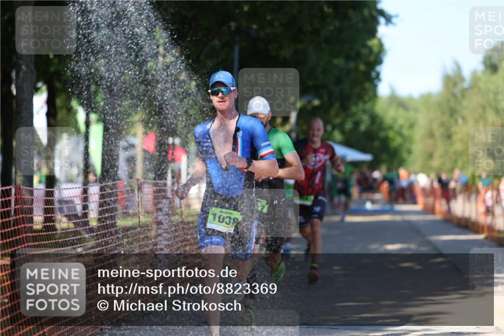 07.09.2025 - 19. Norderstedt Triathlon Michael Strokosch http://msf.ph/oto/8823369 07.09.2025 15:15:56 Laufen 964 meine-sportfotos.de