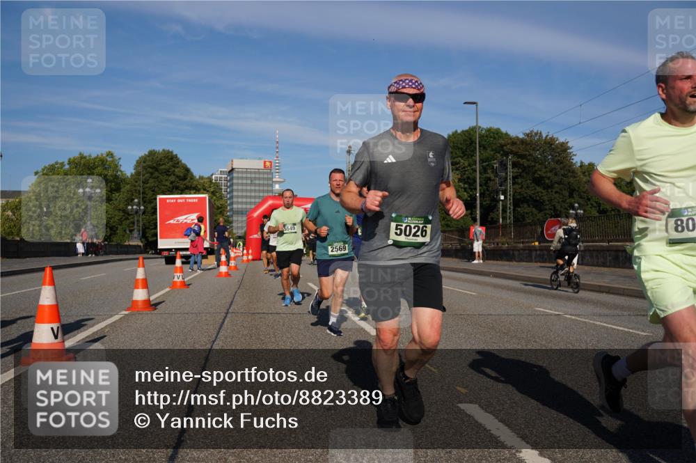 07.09.2025 - BARMER Alsterlauf Yannick Fuchs http://msf.ph/oto/8823389 07.09.2025 09:47:37 Laufen 5549, 2569, 5026, 80 meine-sportfotos.de