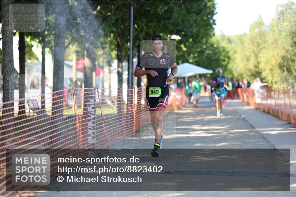 07.09.2025 - 19. Norderstedt Triathlon Michael Strokosch http://msf.ph/oto/8823402 07.09.2025 16:09:46 Laufen 442, 549, 939 meine-sportfotos.de
