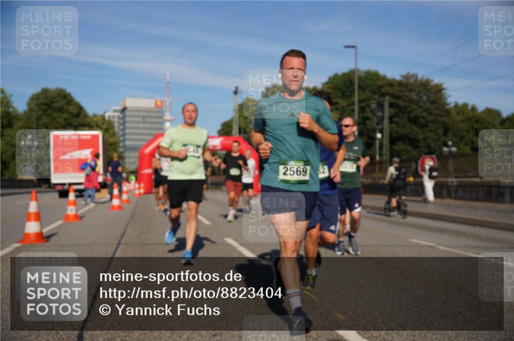 07.09.2025 - BARMER Alsterlauf Yannick Fuchs http://msf.ph/oto/8823404 07.09.2025 09:47:38 Laufen 2569, 2 meine-sportfotos.de