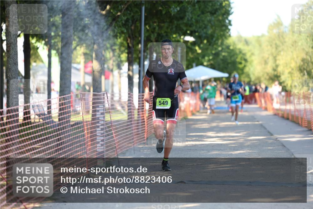 07.09.2025 - 19. Norderstedt Triathlon Michael Strokosch http://msf.ph/oto/8823406 07.09.2025 16:09:46 Laufen 442, 549, 939 meine-sportfotos.de