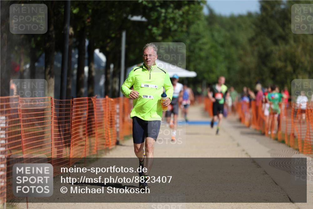 07.09.2025 - 19. Norderstedt Triathlon Michael Strokosch http://msf.ph/oto/8823407 07.09.2025 12:14:20 Laufen 154, 170, 819 meine-sportfotos.de