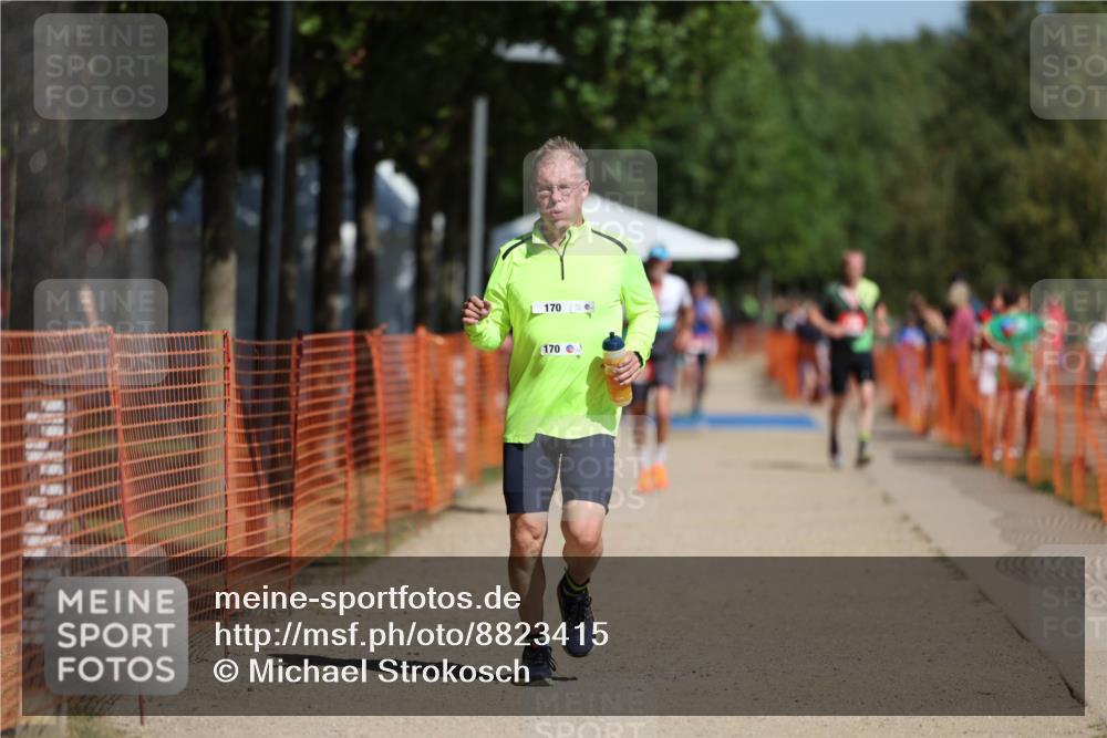 07.09.2025 - 19. Norderstedt Triathlon Michael Strokosch http://msf.ph/oto/8823415 07.09.2025 12:14:20 Laufen 154, 170, 819 meine-sportfotos.de
