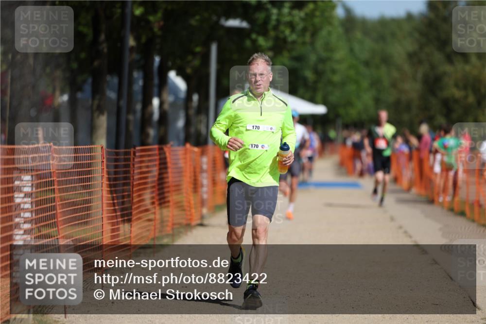 07.09.2025 - 19. Norderstedt Triathlon Michael Strokosch http://msf.ph/oto/8823422 07.09.2025 12:14:21 Laufen 154, 170, 819 meine-sportfotos.de