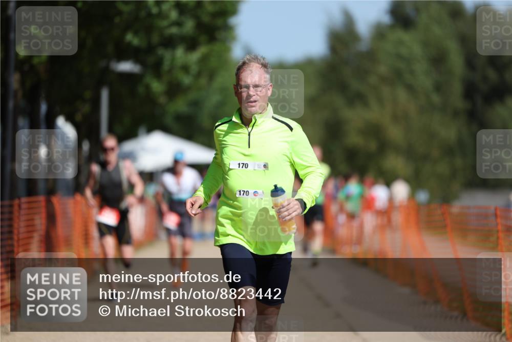 07.09.2025 - 19. Norderstedt Triathlon Michael Strokosch http://msf.ph/oto/8823442 07.09.2025 12:14:22 Laufen 138, 154, 170, 819 meine-sportfotos.de
