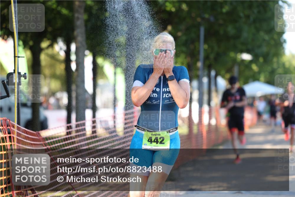 07.09.2025 - 19. Norderstedt Triathlon Michael Strokosch http://msf.ph/oto/8823488 07.09.2025 16:09:55 Laufen 442, 525, 546 meine-sportfotos.de