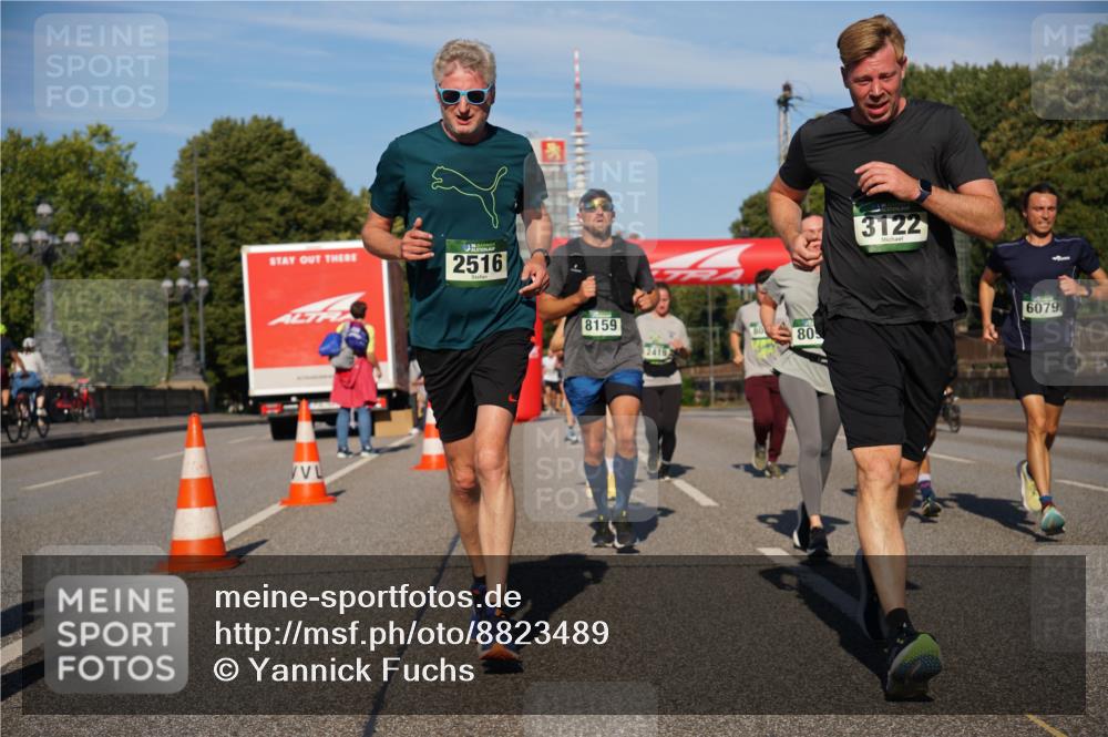 07.09.2025 - BARMER Alsterlauf Yannick Fuchs http://msf.ph/oto/8823489 07.09.2025 09:47:44 Laufen 2516, 8159, 80, 2419, 3122, 6079 meine-sportfotos.de