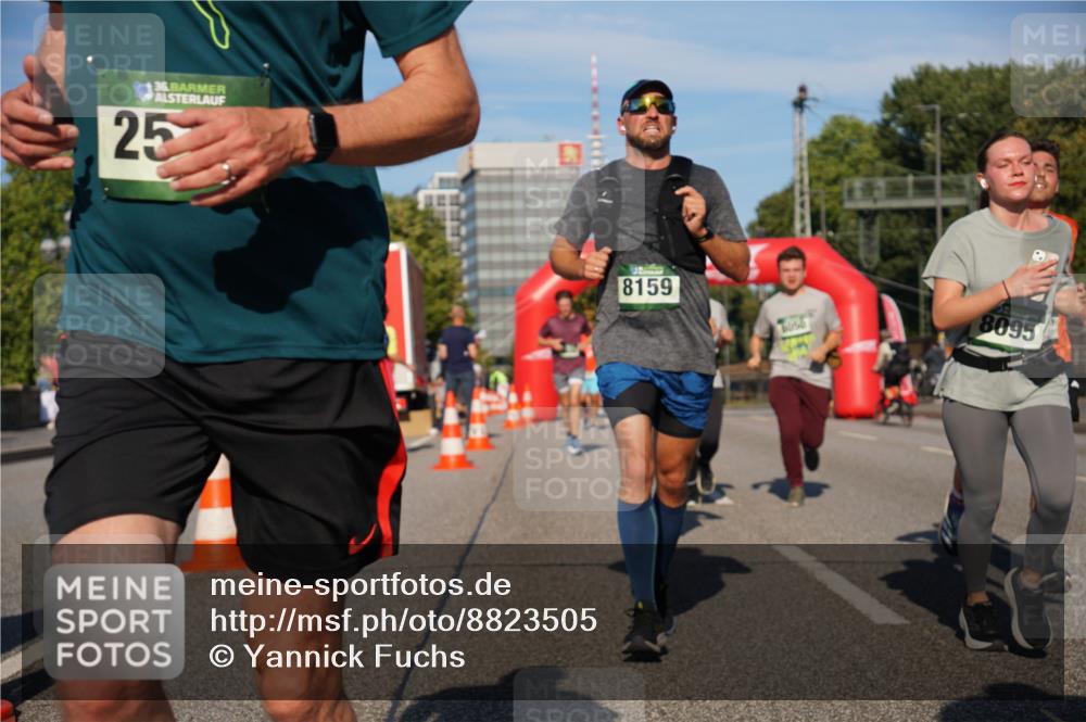 07.09.2025 - BARMER Alsterlauf Yannick Fuchs http://msf.ph/oto/8823505 07.09.2025 09:47:45 Laufen 36, 25, 8159, 056, 8095 meine-sportfotos.de