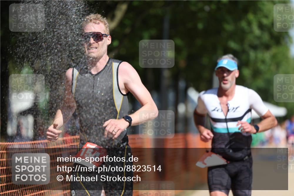 07.09.2025 - 19. Norderstedt Triathlon Michael Strokosch http://msf.ph/oto/8823514 07.09.2025 12:14:28 Laufen 138, 154, 819 meine-sportfotos.de