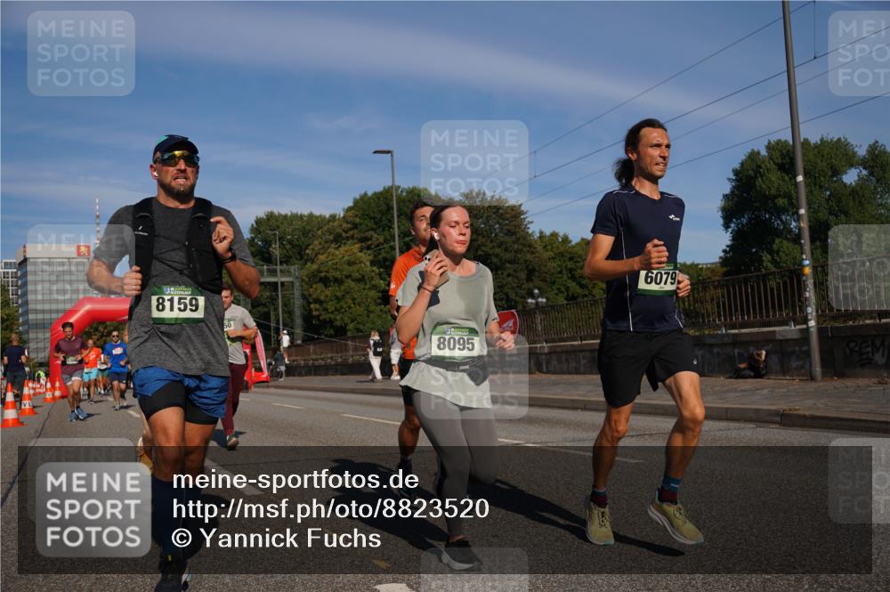 07.09.2025 - BARMER Alsterlauf Yannick Fuchs http://msf.ph/oto/8823520 07.09.2025 09:47:46 Laufen 8159, 8095, 6079 meine-sportfotos.de