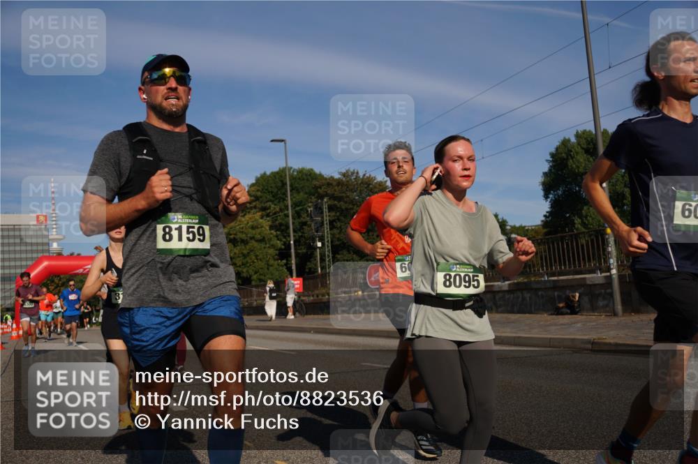 07.09.2025 - BARMER Alsterlauf Yannick Fuchs http://msf.ph/oto/8823536 07.09.2025 09:47:46 Laufen 36, 8159, 60, 8095, 60 meine-sportfotos.de
