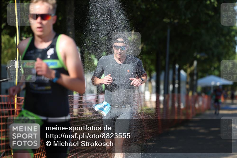 07.09.2025 - 19. Norderstedt Triathlon Michael Strokosch http://msf.ph/oto/8823555 07.09.2025 15:16:37 Laufen 394, 993 meine-sportfotos.de