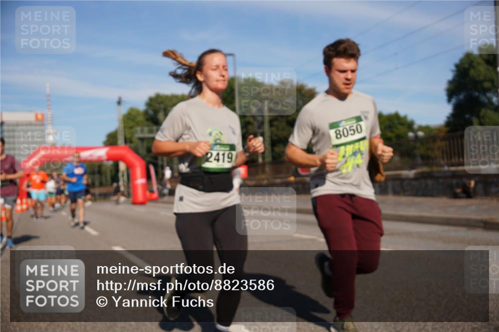 07.09.2025 - BARMER Alsterlauf Yannick Fuchs http://msf.ph/oto/8823586 07.09.2025 09:47:48 Laufen 2419, 8050, 185721 meine-sportfotos.de
